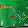 Репсовая лента подарочная 25 мм. Цвет зеленый с рисунком Елки